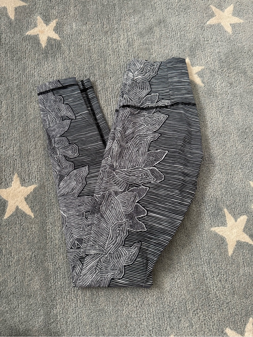 Lululemon Black & White Floral Stripe Leggings